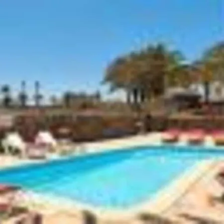 Villas Finca La Crucita, Hébergement de vacances *
